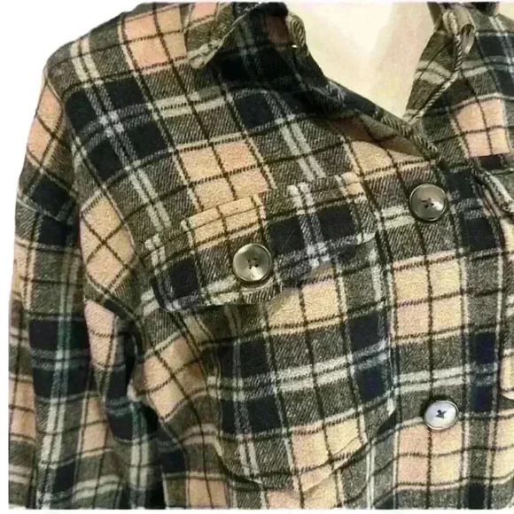 Forever 21 Ladies Black And Tan Heavy Buffalo Plaid Button Down Shirt Size Small - Picture 4 of 15